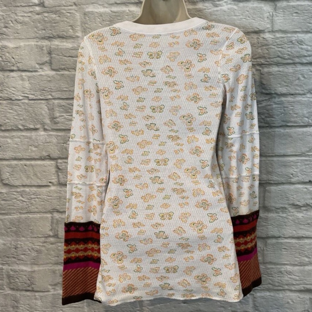 VINTAGE BUTTERFLY PRINT THERMAL TOP MEDIUM - Picture 3 of 7